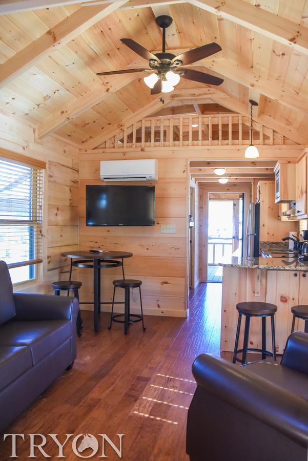 Tryon Resort Mill Spring Exterior foto